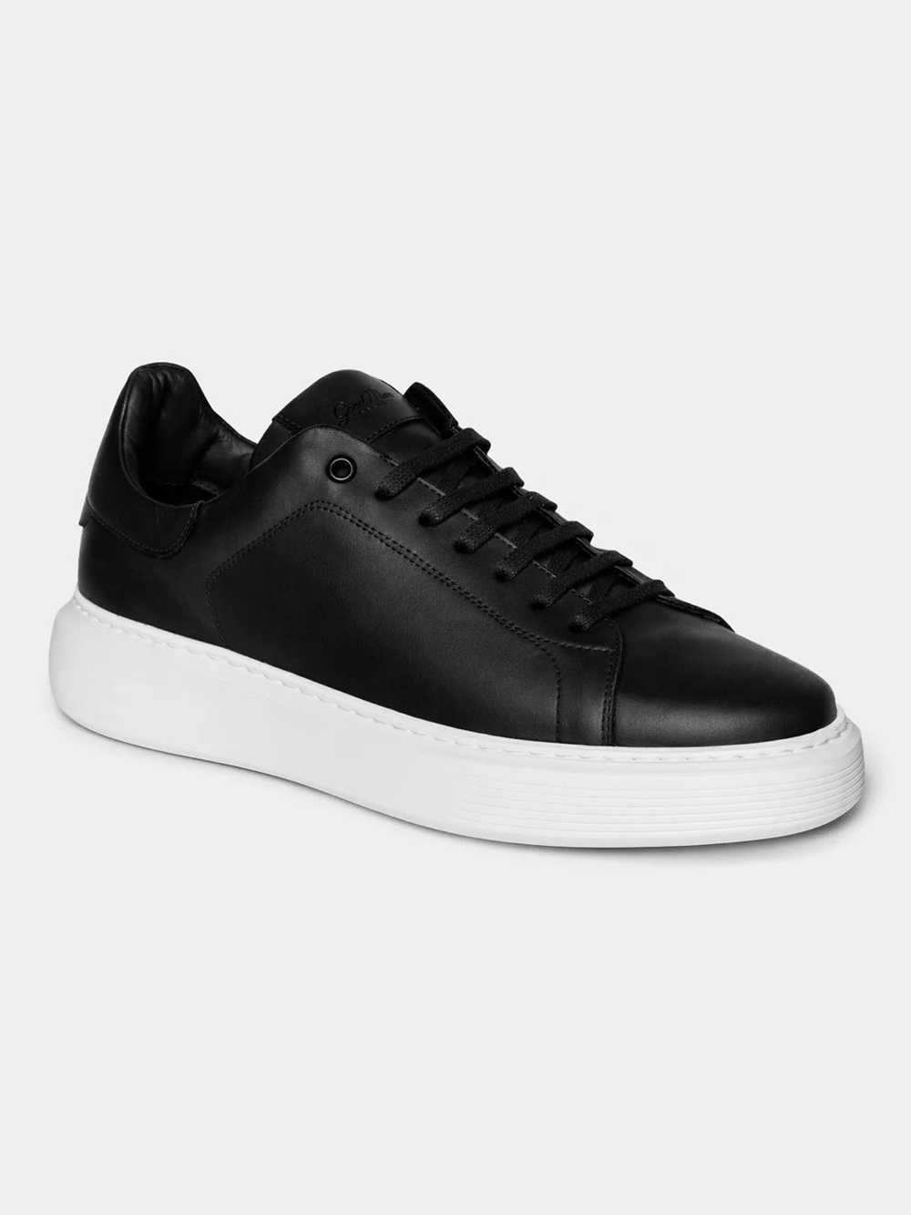 Good Man brand Legend London sneaker black size 8.5 new in box